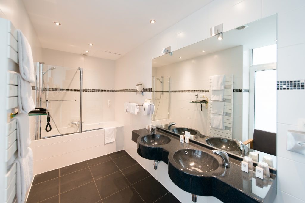 UNIVERS HOTEL LIEGE photo 3
