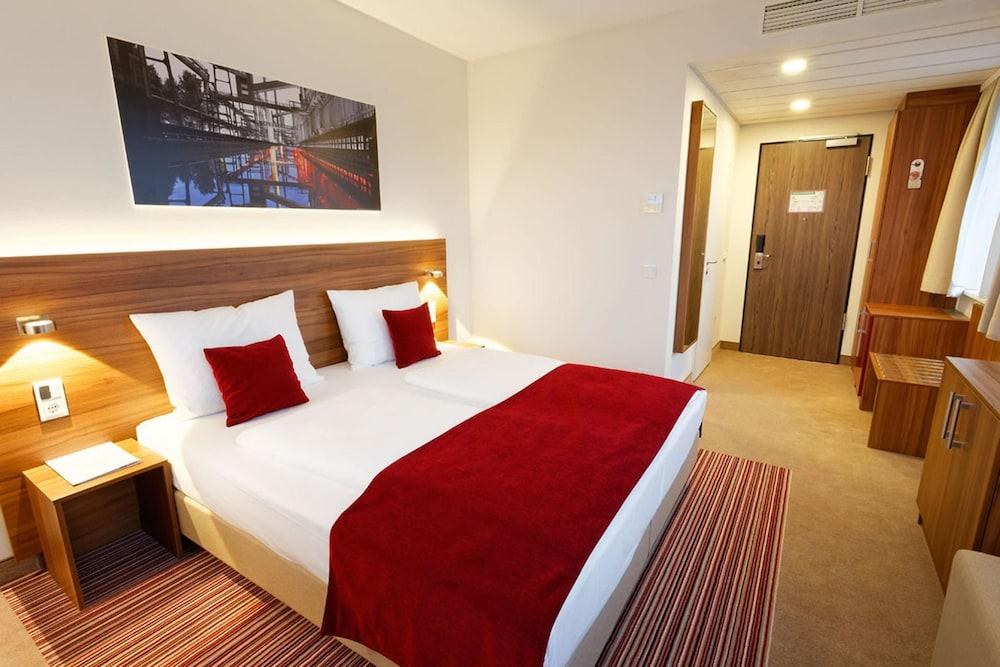 GHOTEL hotel & living Essen photo 3