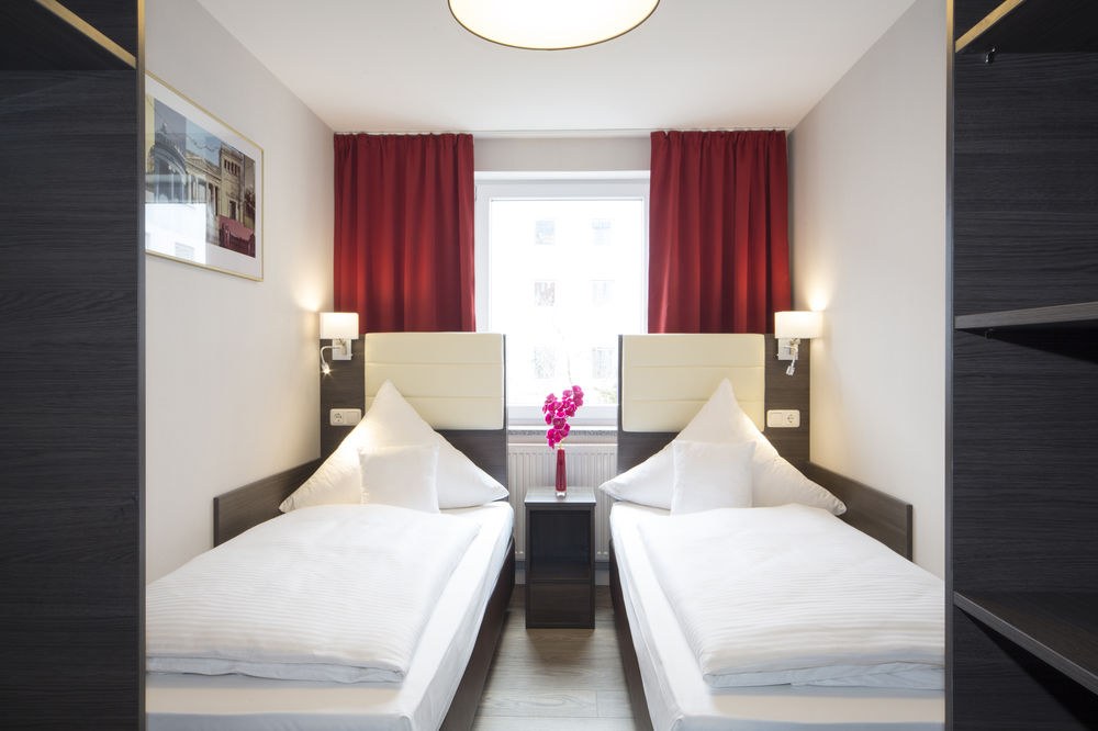 CITY APARTHOTEL MUENCHEN photo 2