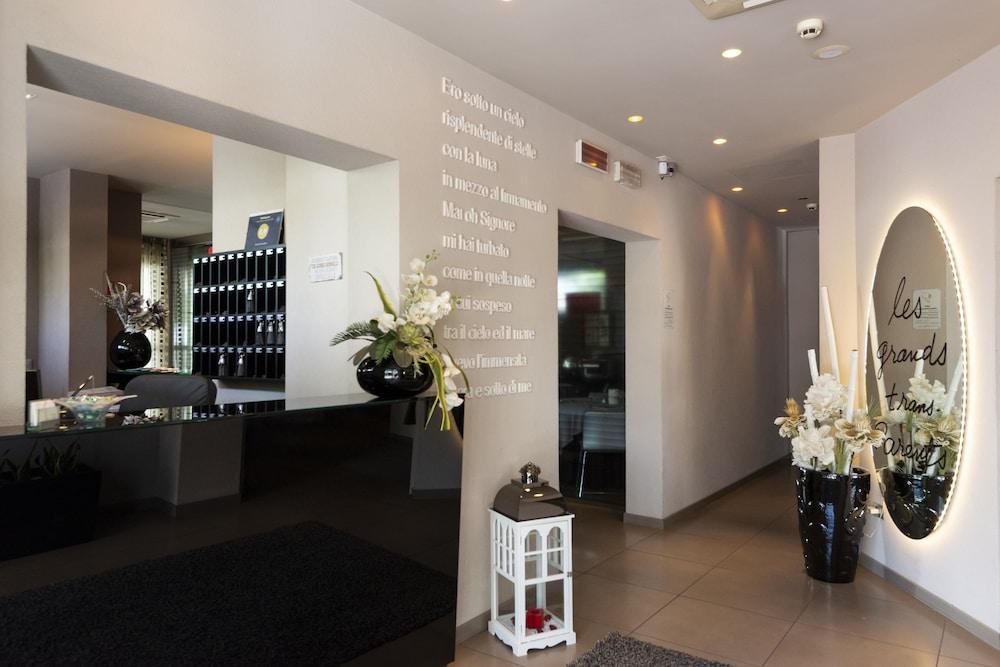 Hotel Atmosfere photo 3