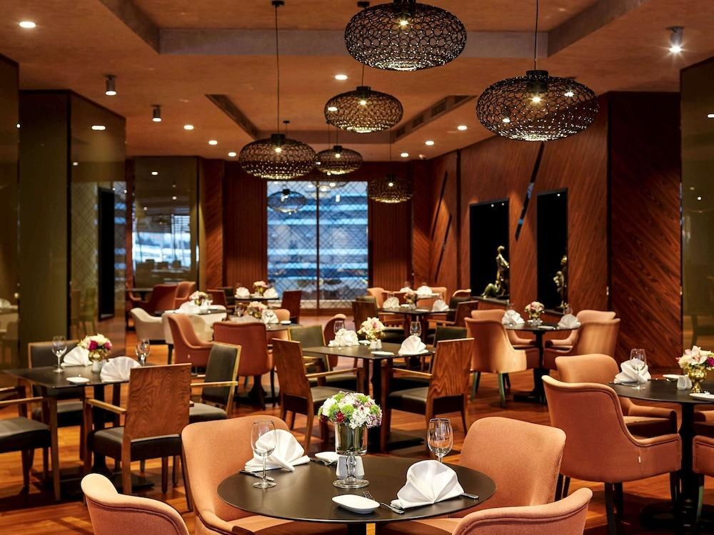 PULLMAN ISTANBUL AIRPORT & CONVENTION CENTER photo 2