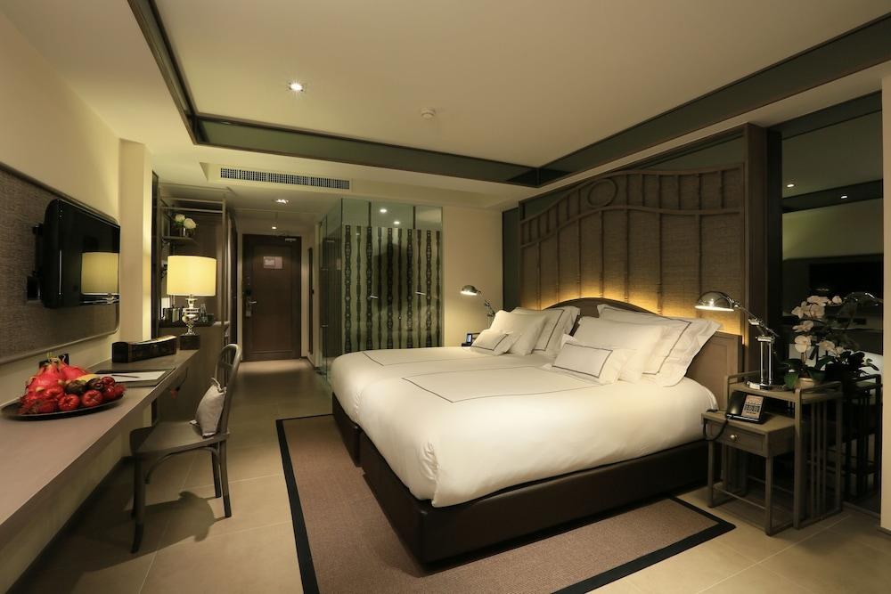 RIVA SURYA BANGKOK/RS photo 4