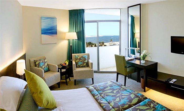 JA BEACH HOTEL photo 2