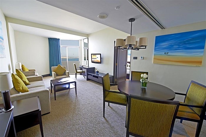 JA BEACH HOTEL photo 3