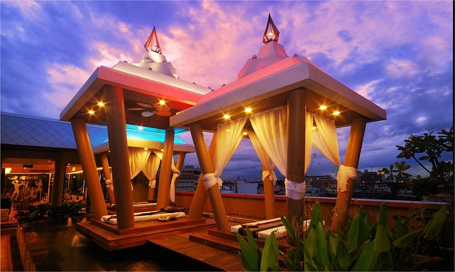 NOUVO CITY HOTEL photo 2