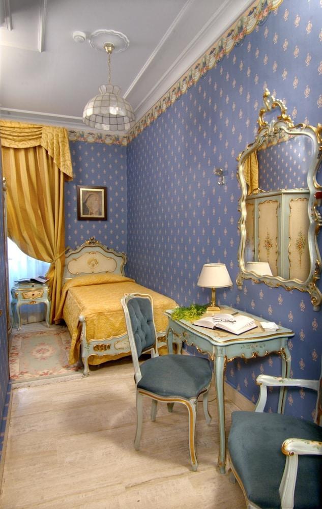 Hotel Villa San Lorenzo photo 3