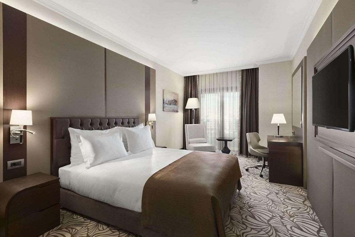 RAMADA HOTEL & SUITES ISTANBUL MERTER