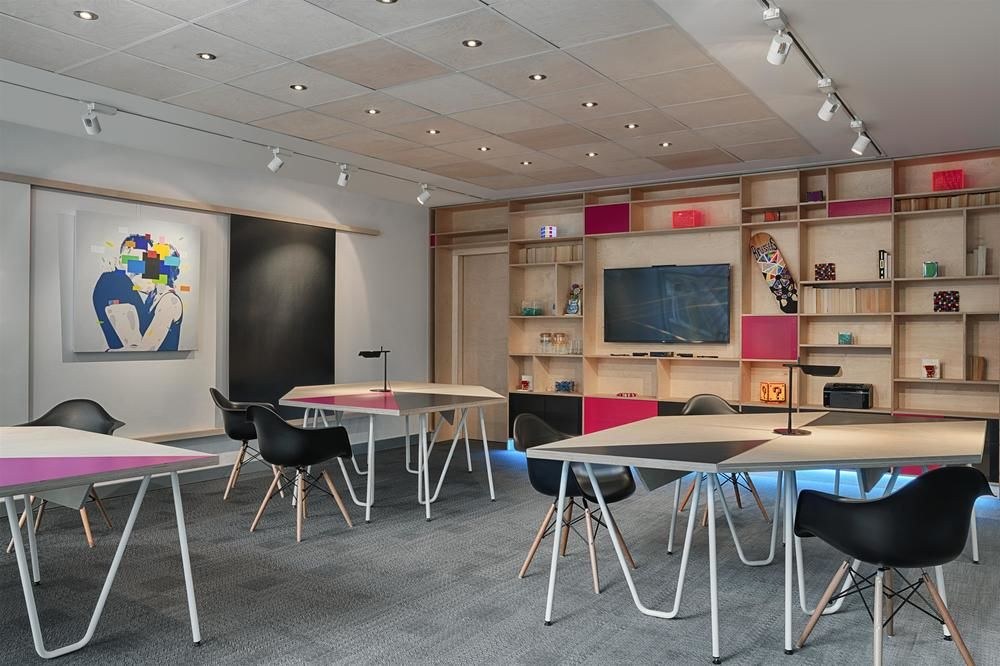 ALOFT BRUSSELS SCHUMAN photo 4