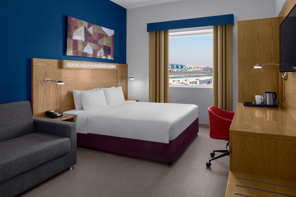 Holiday Inn Express Dubai Airport by IHG photo 2