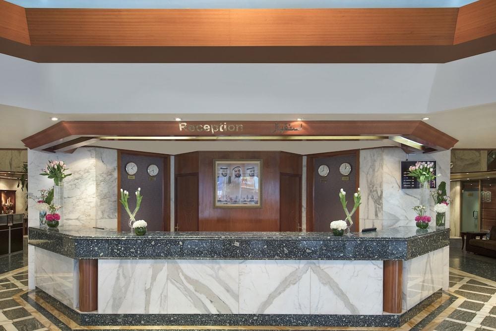 ADMIRAL PLAZA HOTEL photo 2