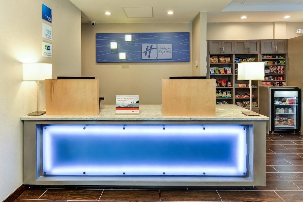 HOLIDAY INN EXPRESS WASHINGTON DC N-SILVER SPRING photo 4