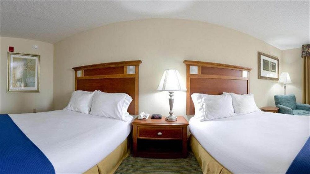 HOLIDAY INN EXPRESS RICHMOND - DOWNTOWN photo 1