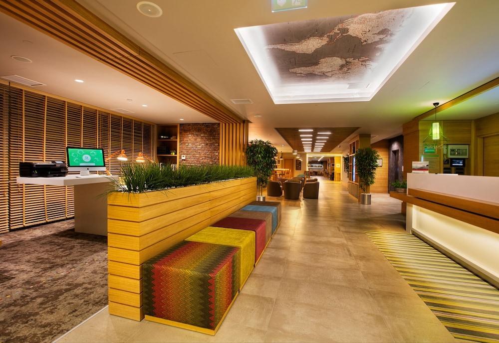 HOLIDAY INN ISTANBUL KADIKOY photo 2