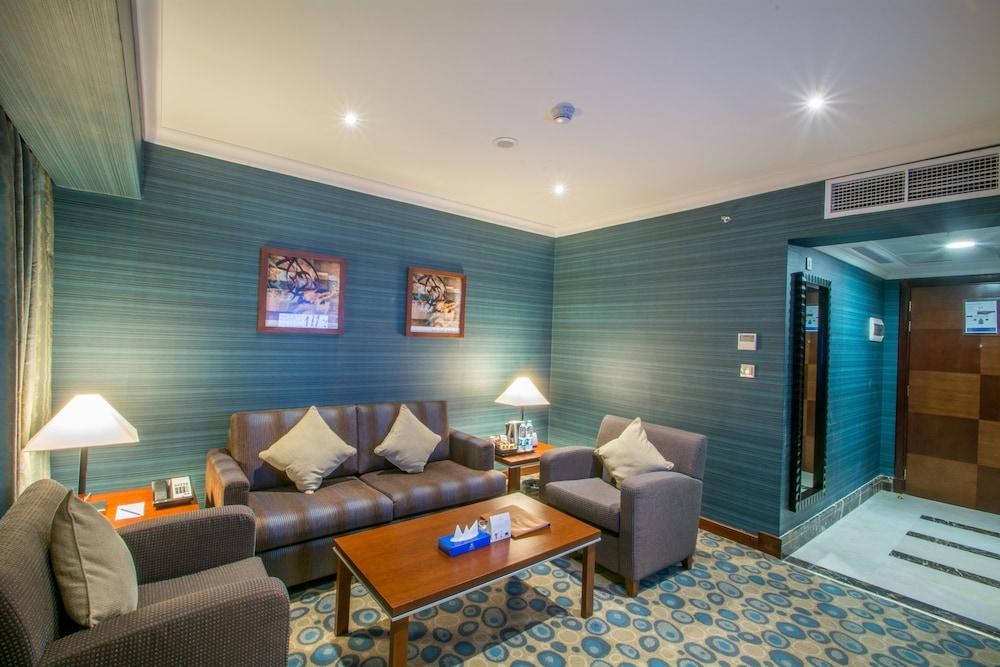 Al Aqeeq Madinah Hotel photo 4