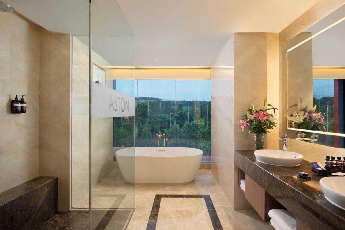 ASTON SENTUL RESORT & CONFERENCE CENTER photo 4