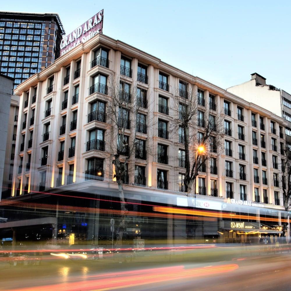 Grand Aras Hotel & Suites photo 4