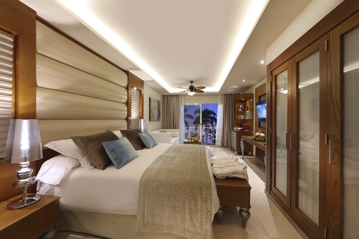 MAJESTIC MIRAGE PUNTA CANA - ALL SUITES - ALL INCLUSIVE photo 4