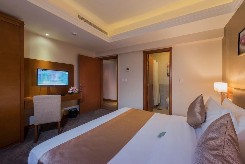 Boudl Al Qasr photo 3