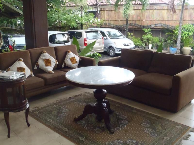 Maven Buncit Hotel photo 1