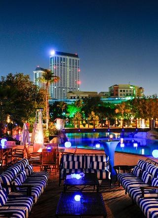 GRAND HYATT RESIDENCE