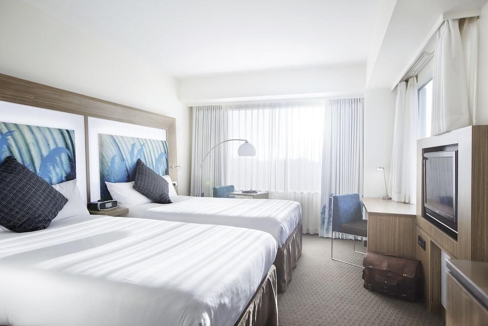 NOVOTEL KOLKATA HOTEL AND RESIDENCES photo 4
