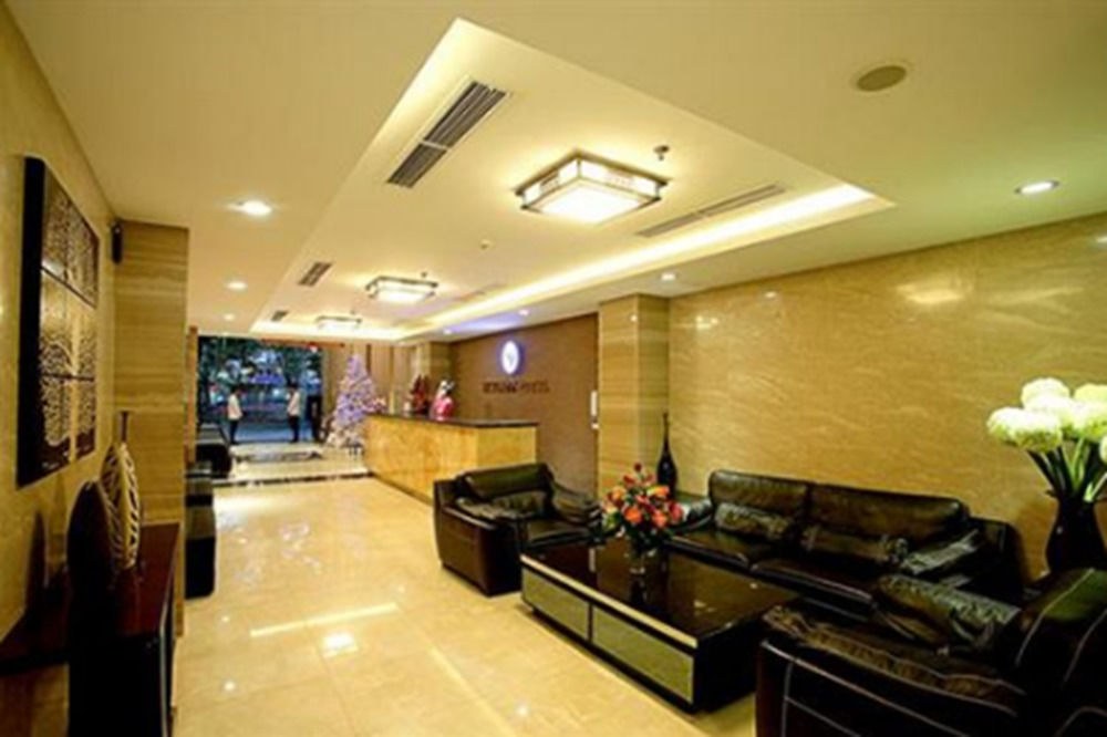 SKYLARK HOTEL photo 1