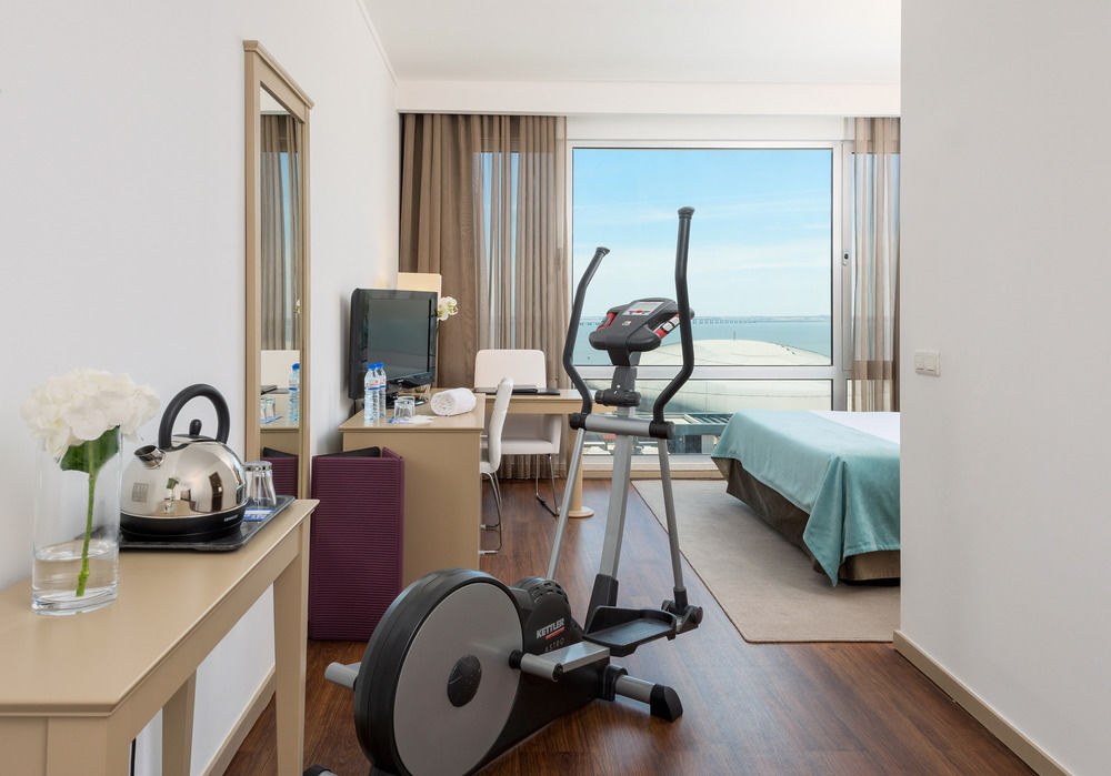 MELIA LISBOA ORIENTE photo 1