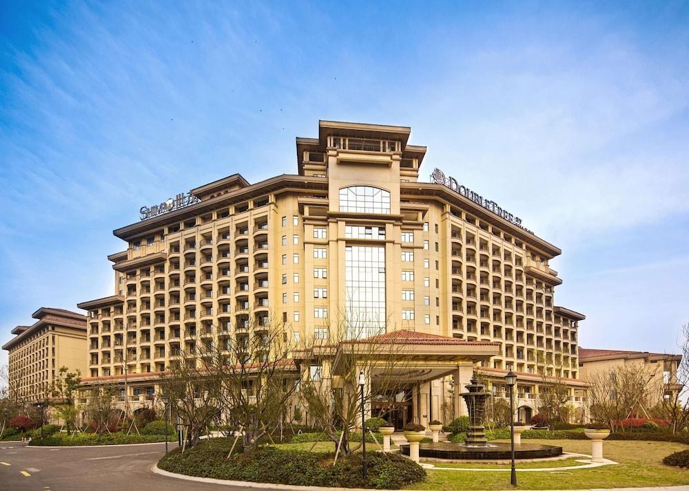 DoubleTree by Hilton Ningbo - Chunxiao photo 2