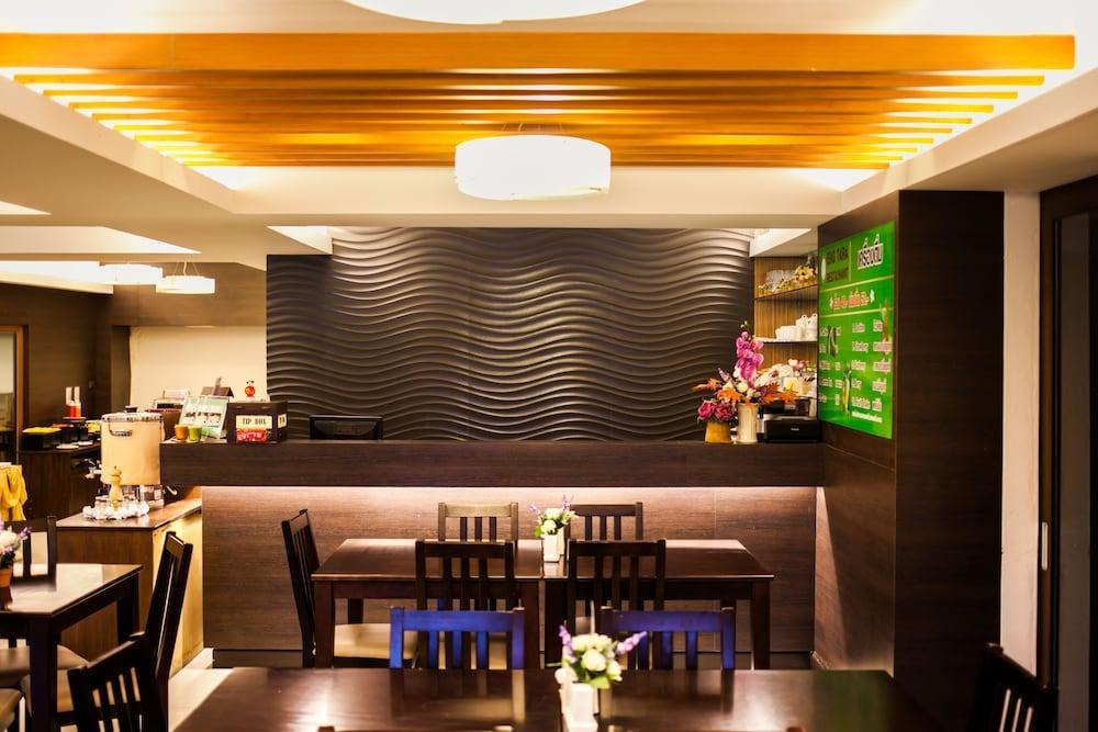 TARA GARDEN HOTEL photo 3