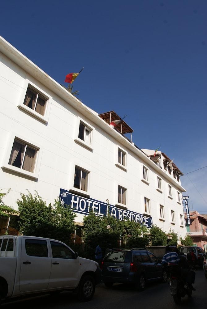 LA RESIDENCE