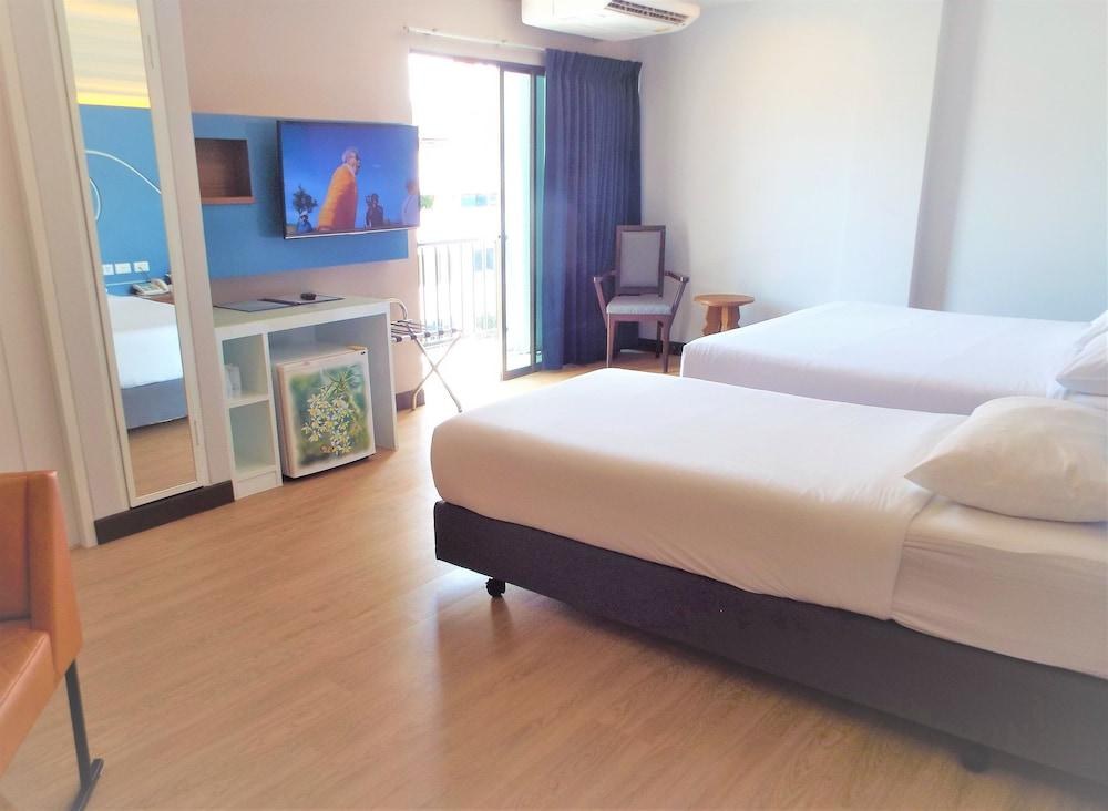 Days Inn by Wyndham Patong Beach Phuket photo 4