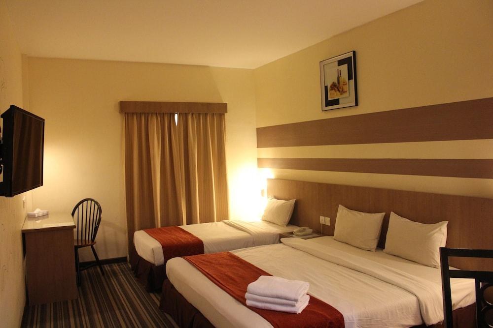 Grand Sentosa Hotel photo 2