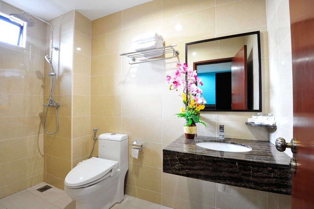 HALLMARK REGENCY HOTEL photo 1
