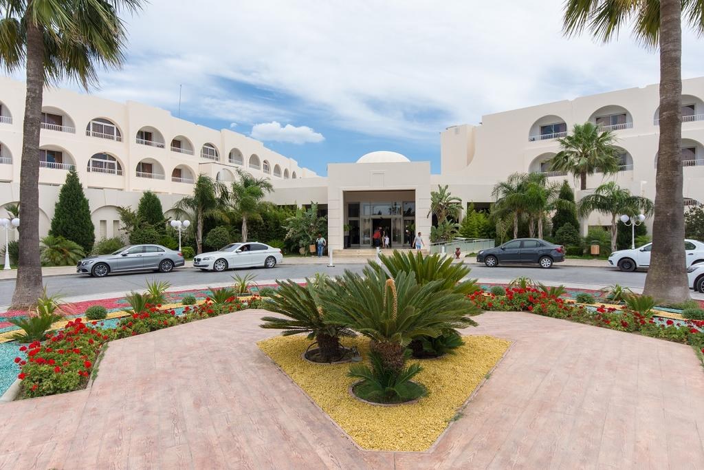 KHAYAM GARDEN BEACH AND SPA photo 2