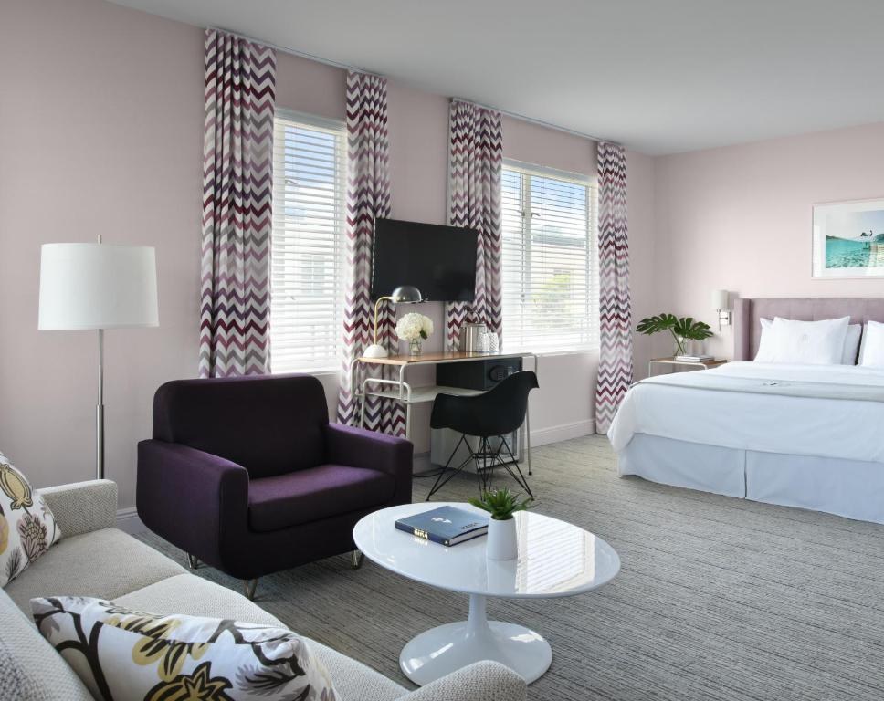 ASTOR HOTEL BY LUXURBAN photo 4