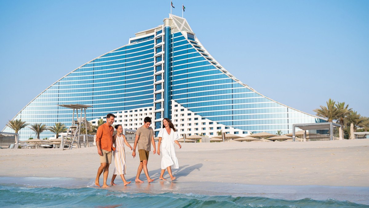 JUMEIRAH BEACH HOTEL DUBAI