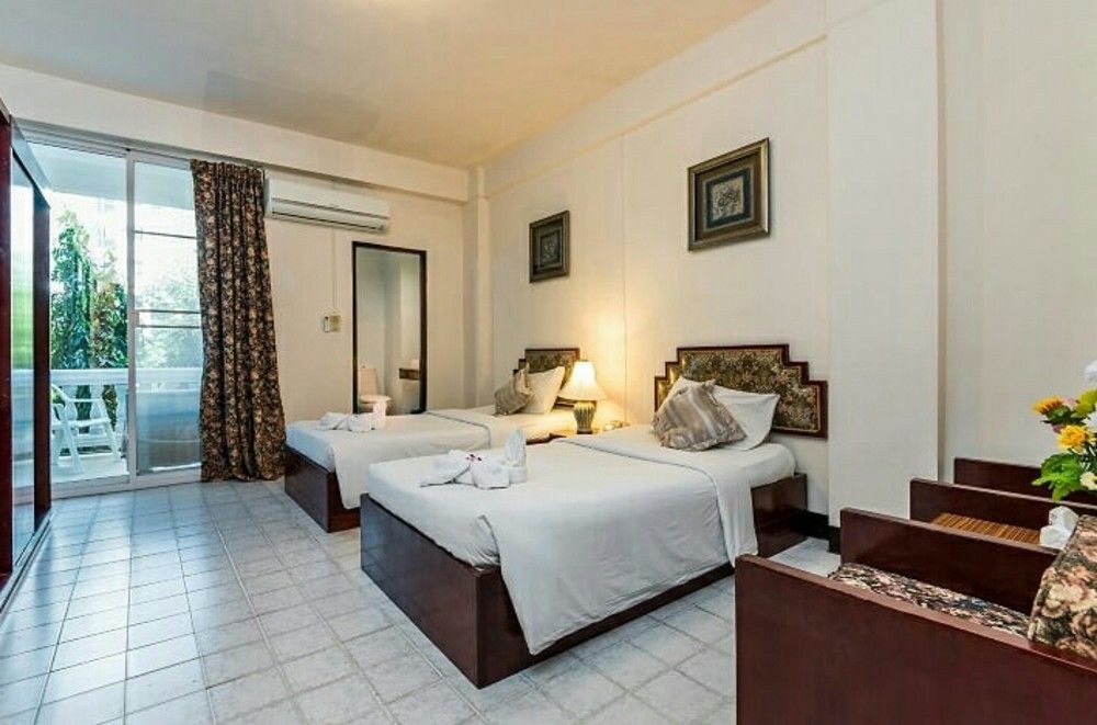 ROMEO PALACE HOTEL