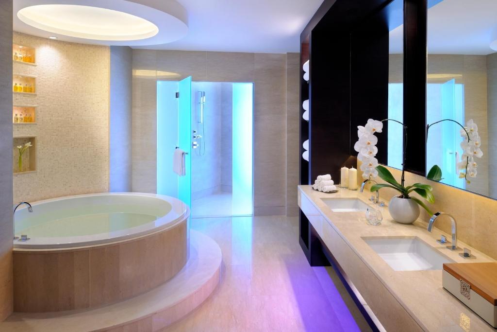 JW MARRIOT MARQUIS DUBAI photo 3