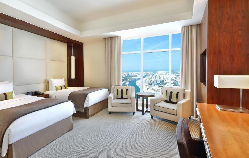 JW MARRIOT MARQUIS DUBAI photo 4