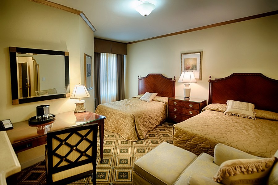 THE EMBASSY HOTEL photo 4