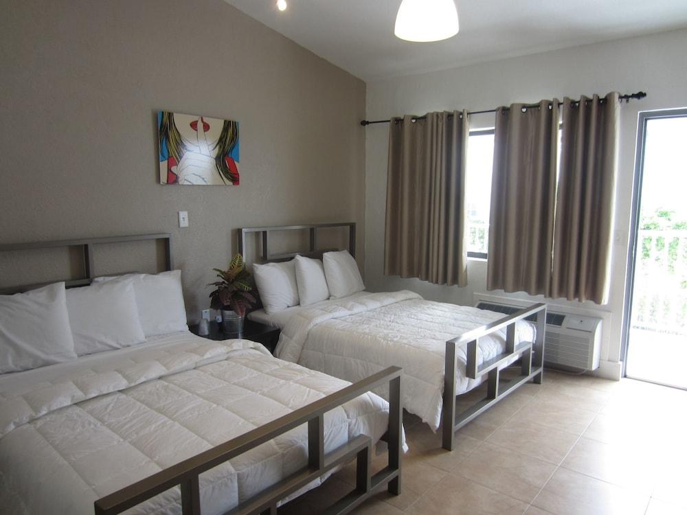 Shalimar Motel photo 2