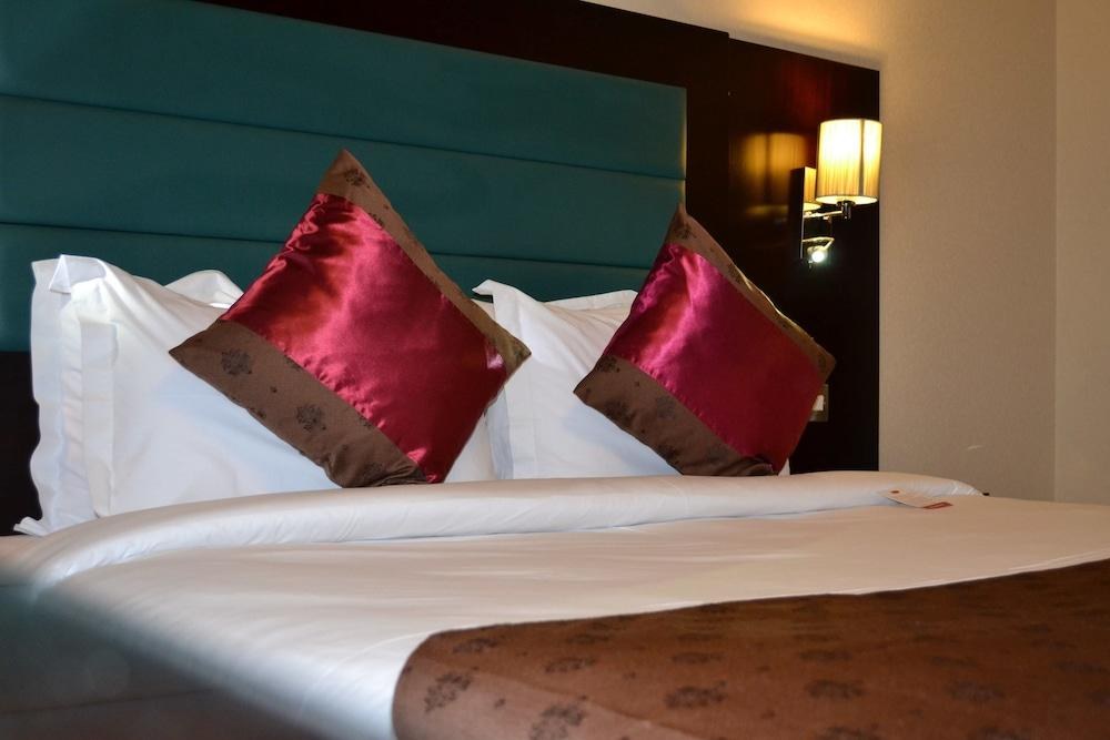 Strand Hotel photo 4