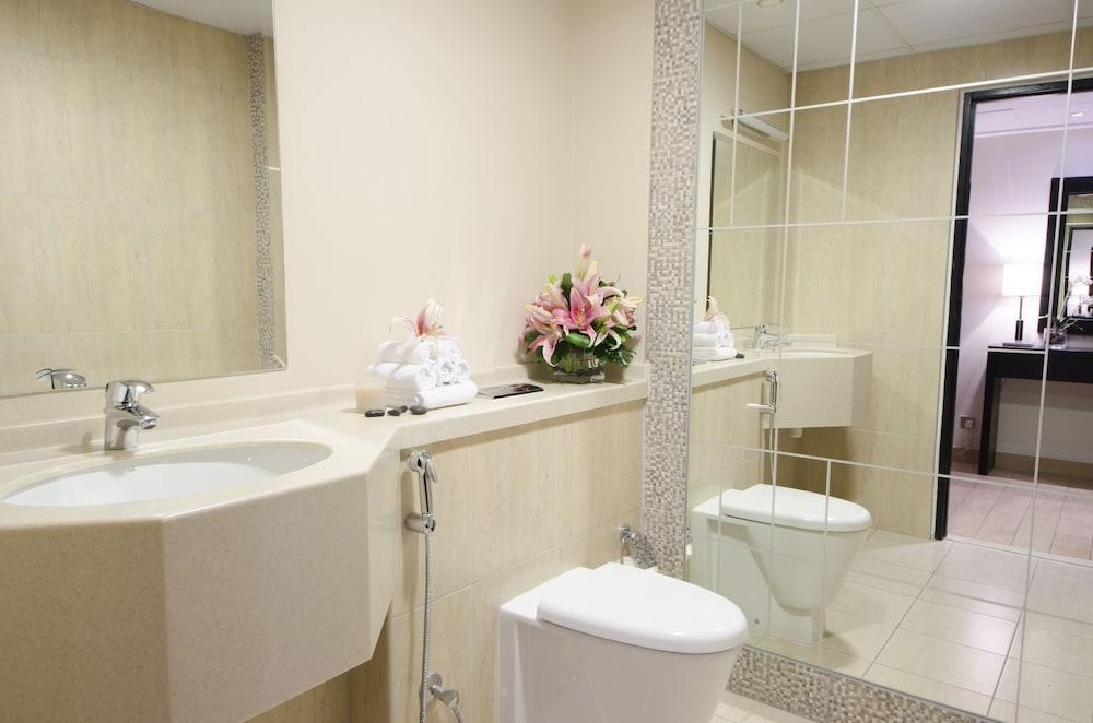 The Apartments Dubai World Trade Centre photo 3