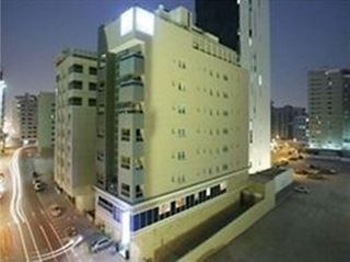 Richmond Greens Hotel photo 3
