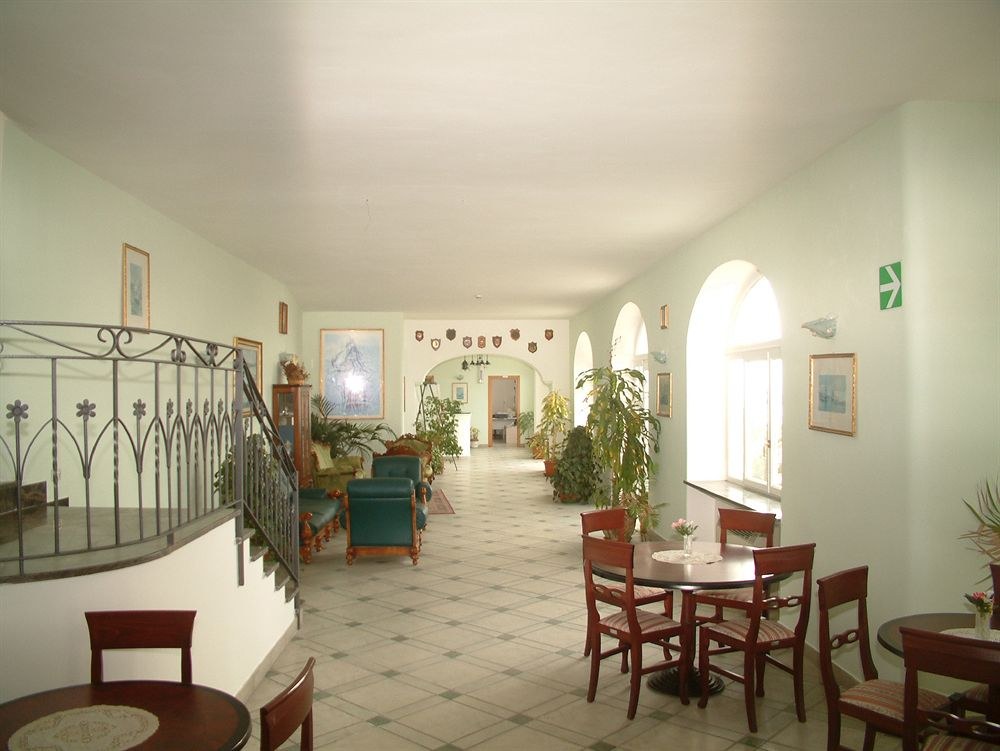 HOTEL LA GINESTRA photo 1