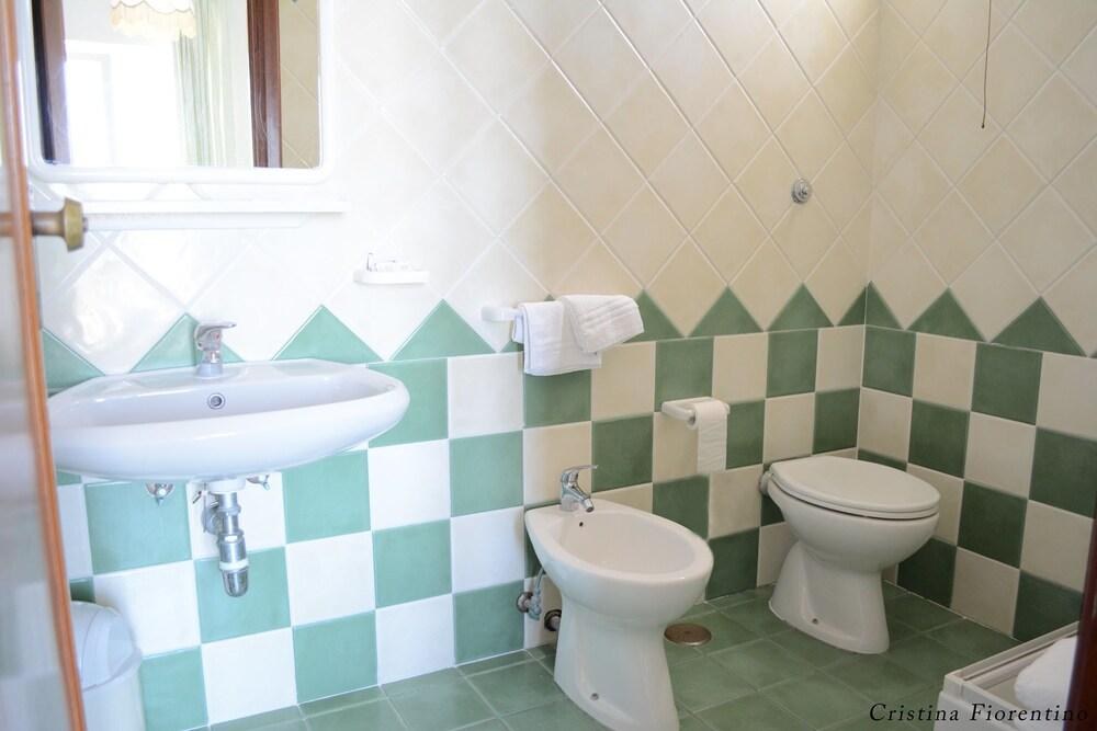 HOTEL LA GINESTRA photo 4