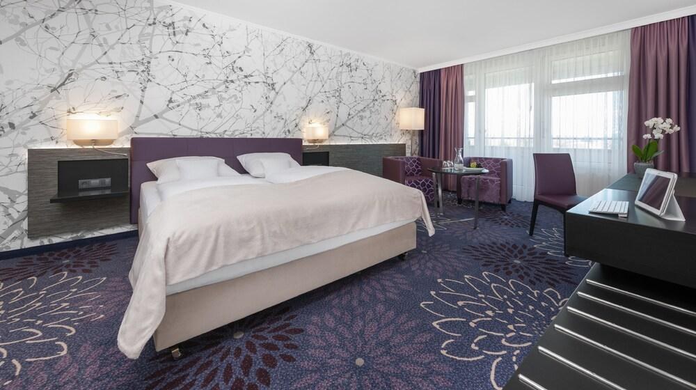 SI-Suites photo 2