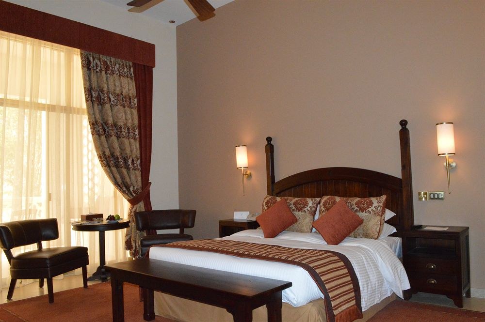 Liwa Hotel photo 1