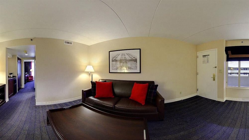 Sheraton Suites Philadelphia Airport