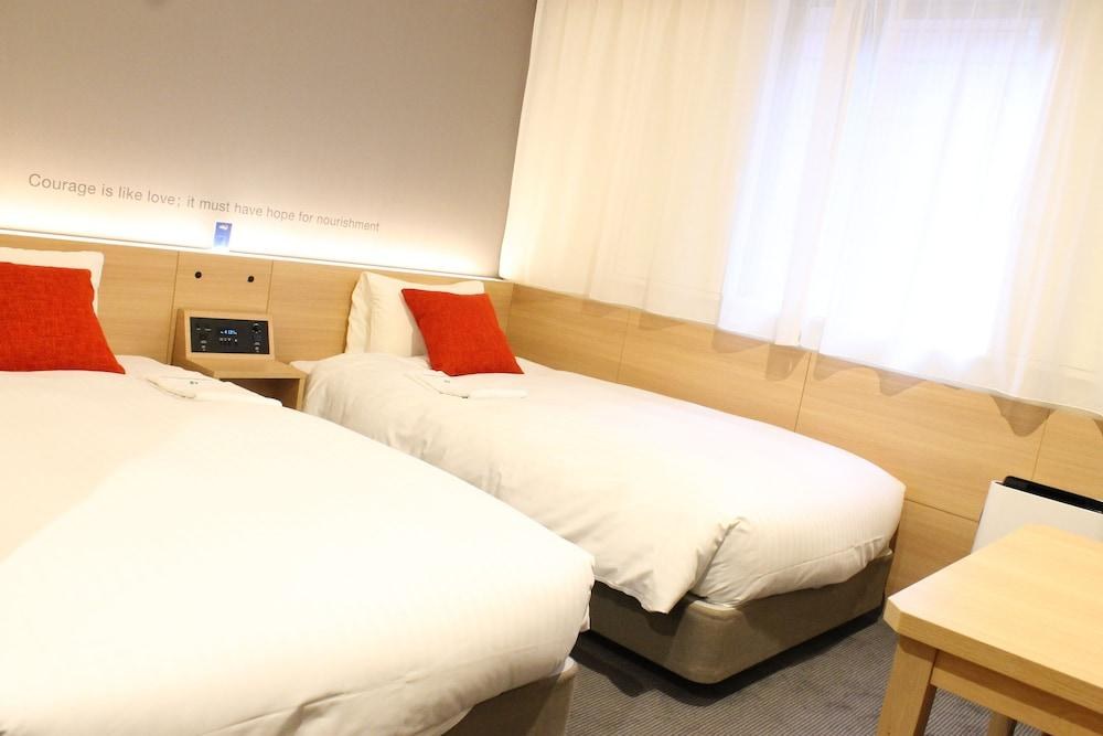 Nishitetsu Inn Shinjuku photo 4